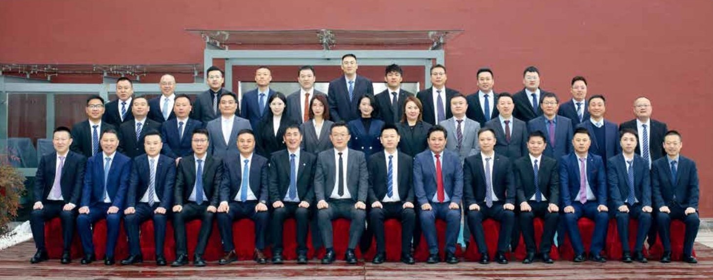 中润长江团队合影